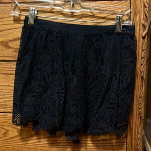 Women’s navy floral Abercrombie and fitch skirt